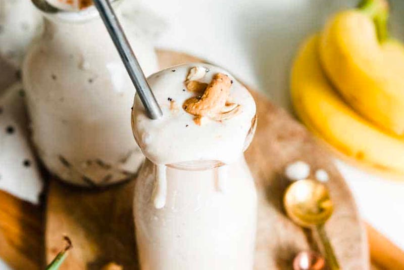 Creamy banana weight loss smoothie recipe.